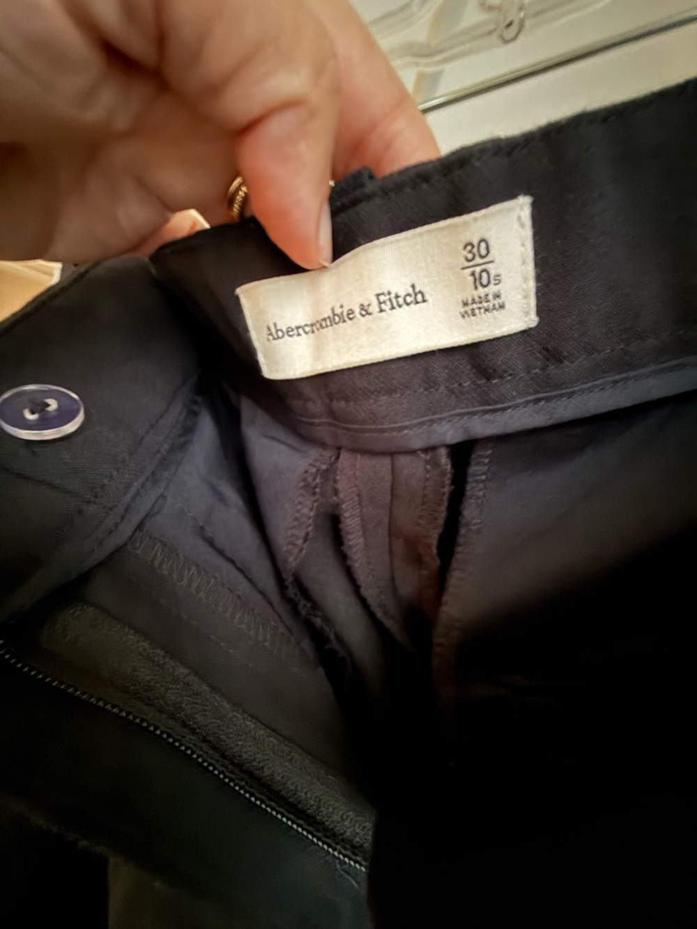 Abercrombie & Fitch Sloane Tailored Pant, Black, Sz 30 Short - Picture 3 of 5